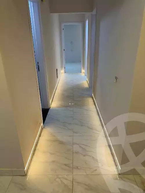 https://aqarmap.com.eg/en/listing/5986428-for-sale-cairo-faisal-el-maryotyah-town-valley-compound-sakan