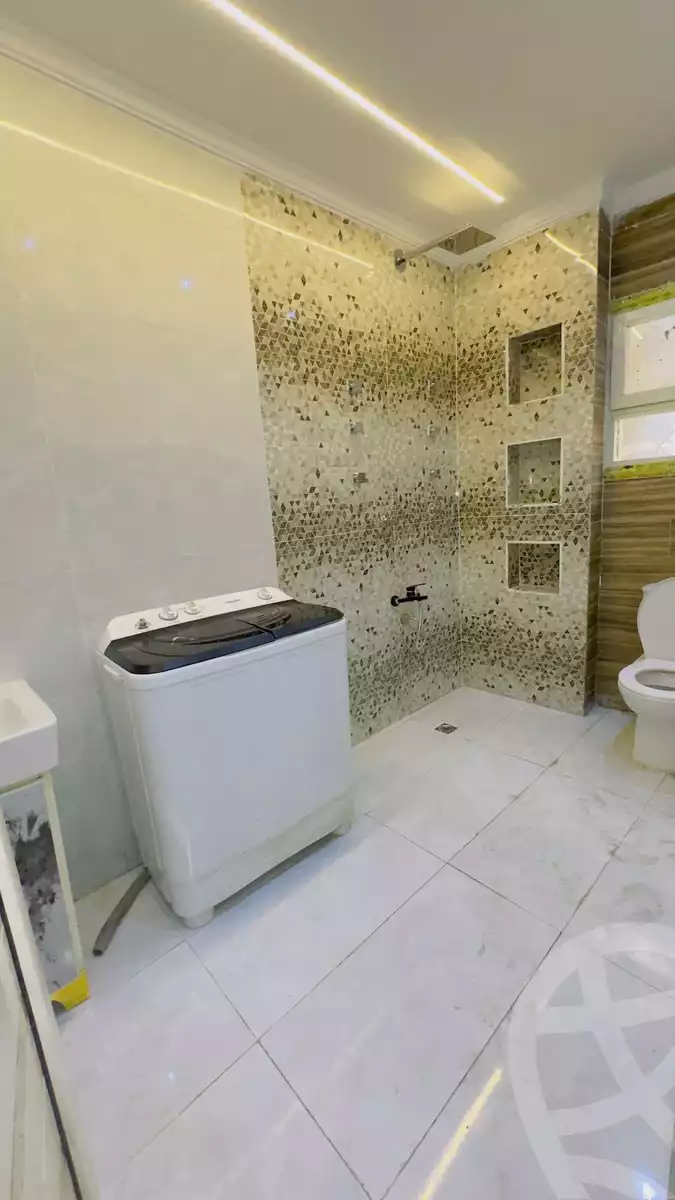 https://aqarmap.com.eg/ar/listing/5986482-for-sale-alexandria-miami-el-gaish-rd-st