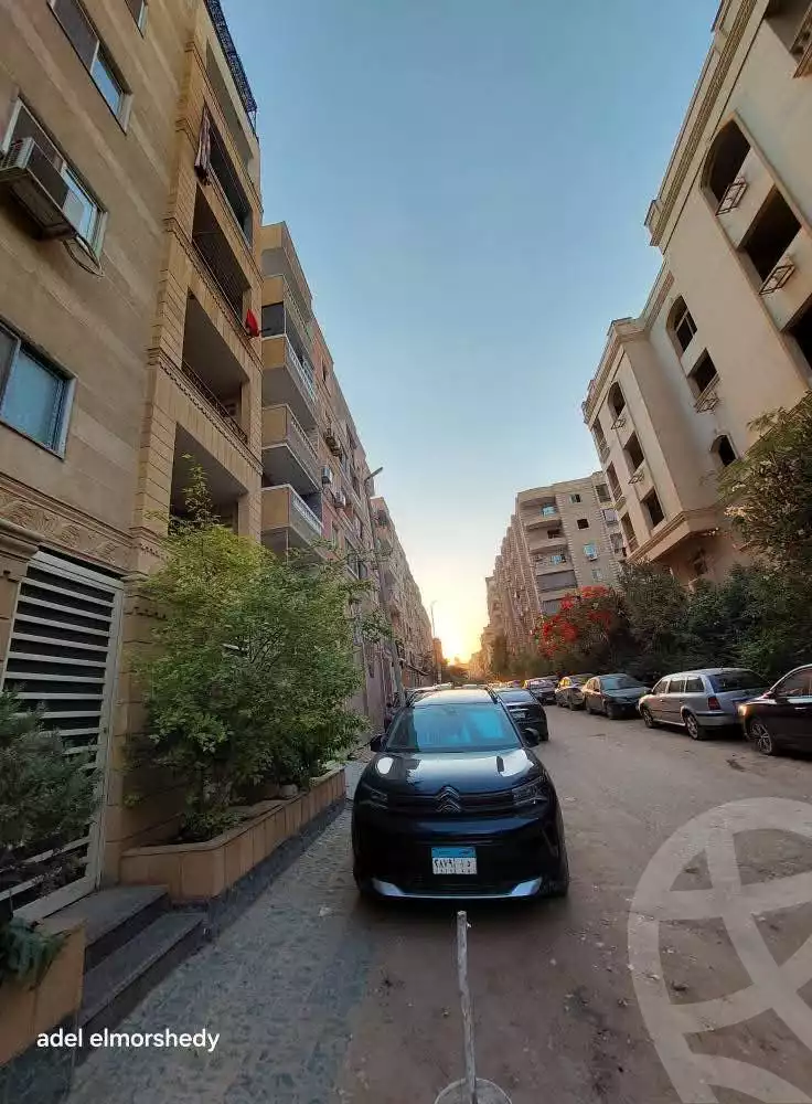 https://aqarmap.com.eg/en/listing/5986680-for-sale-cairo-hadayek-el-ahram-al-mantaka-s
