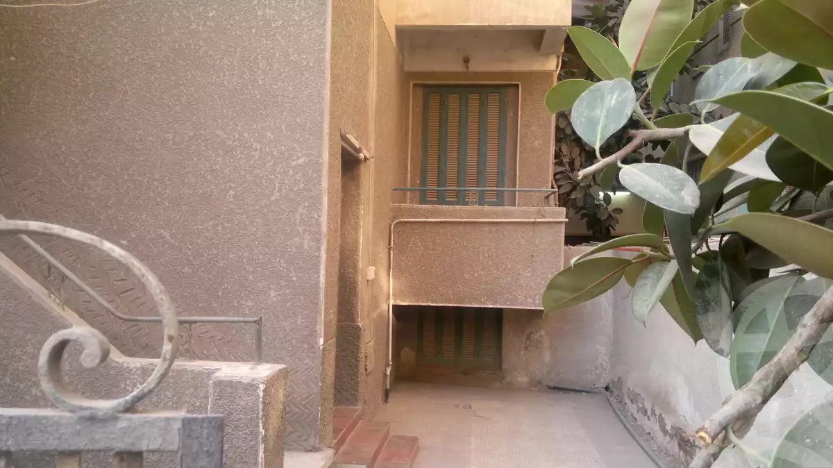 https://aqarmap.com.eg/ar/listing/5987230-for-sale-cairo-el-zaytun-hlmy-lzytwn-nazif-st