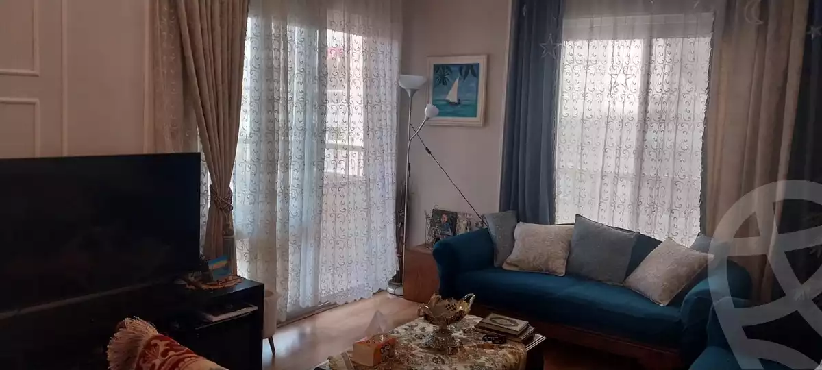 https://aqarmap.com.eg/en/listing/5987501-for-rent-alexandria-lauran-mohammed-al-eqbal-st