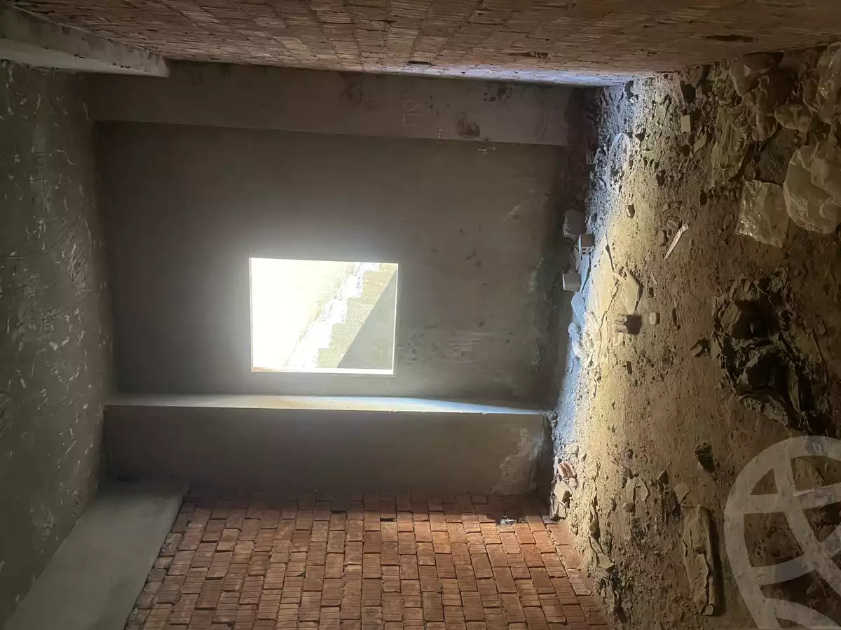 https://aqarmap.com.eg/ar/listing/5987526-for-sale-cairo-new-cairo-el-kornfol-el-kornfol-3