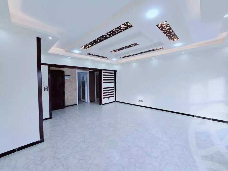 https://aqarmap.com.eg/ar/listing/5987584-for-sale-alexandria-l-jmy-shataa-el-nakheel-armed-forces-buildings