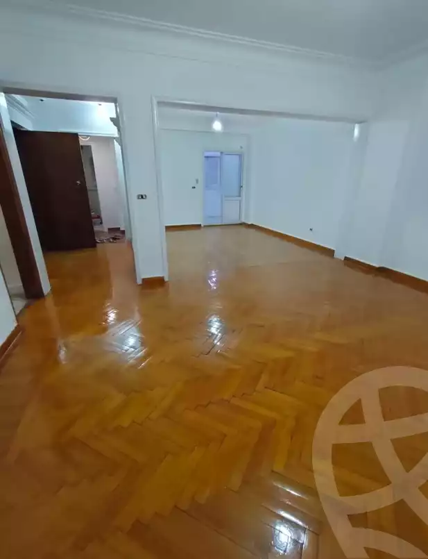 https://aqarmap.com.eg/en/listing/5988066-for-sale-alexandria-bolekly-abou-quer-st