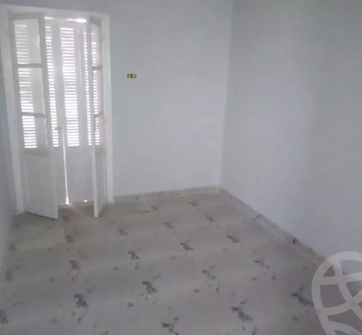https://aqarmap.com.eg/en/listing/5988115-for-sale-alexandria-krmwz