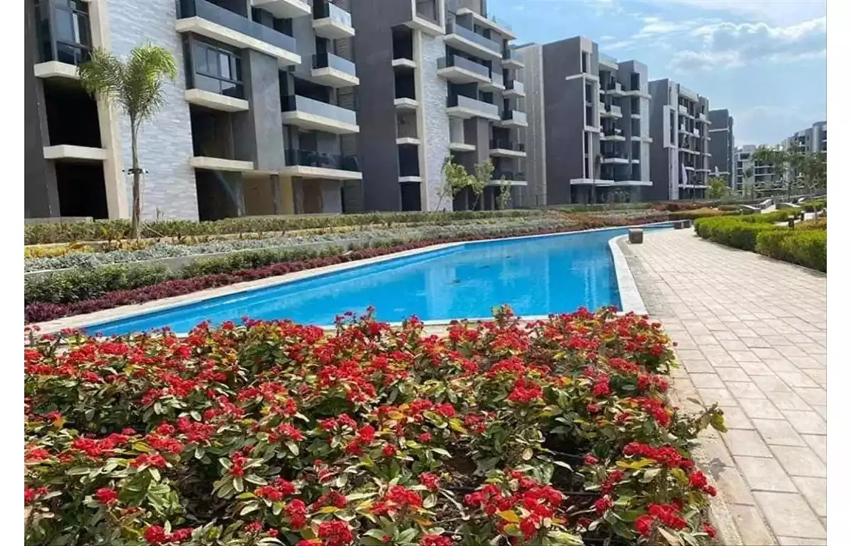 https://aqarmap.com.eg/en/listing/5988413-for-sale-cairo-6th-of-october-hadaeq-october-kmbwnd-fy-hdyq-ktwbr-sun-capital