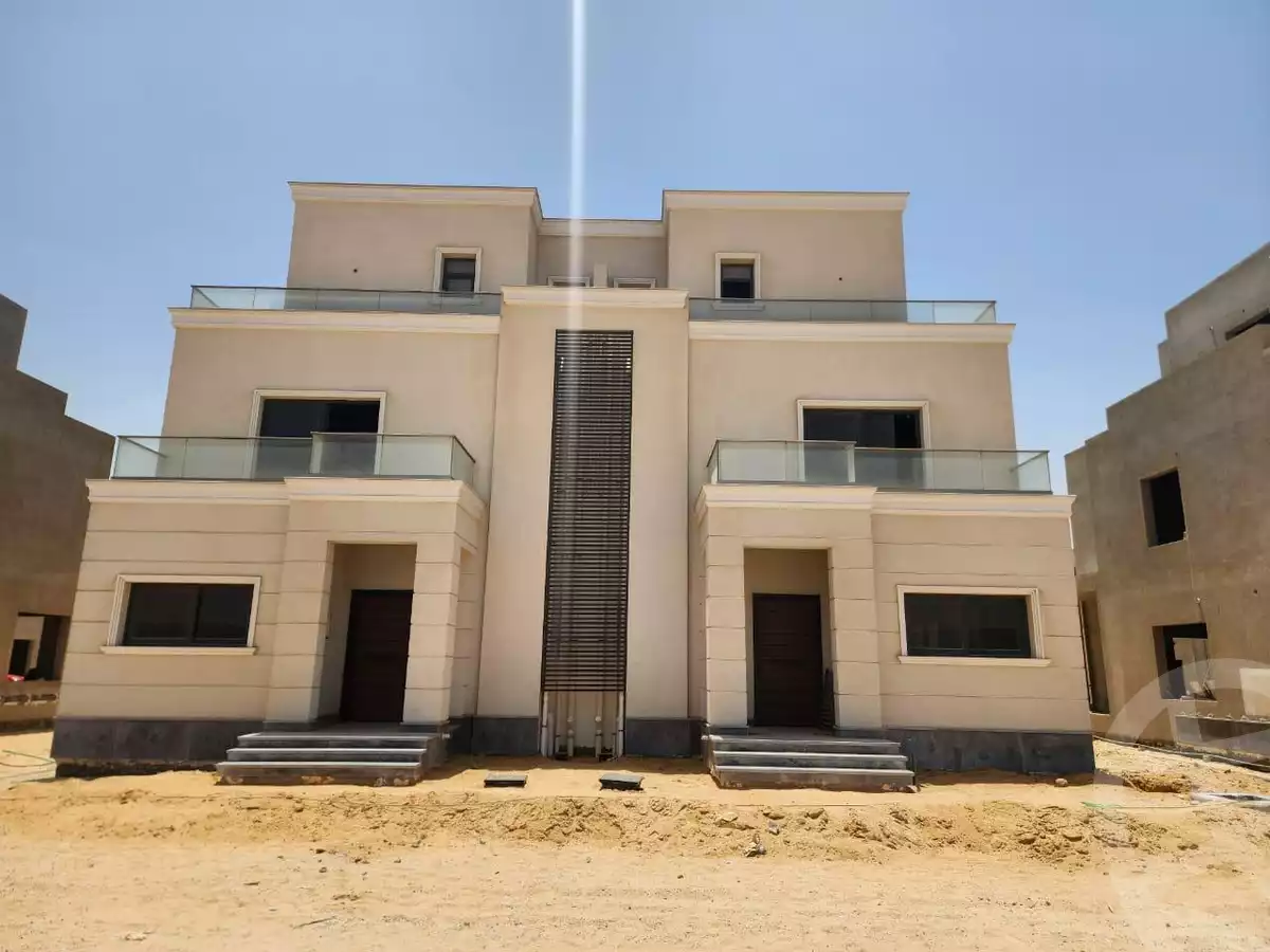 https://aqarmap.com.eg/en/listing/5988660-for-sale-cairo-el-sheikh-zayed-city-lshykh-zyd-ljdyd-naia-west