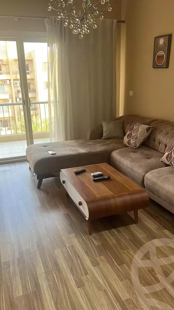 https://aqarmap.com.eg/en/listing/5988438-for-sale-cairo-el-sheikh-zayed-city-compounds-dh-drys