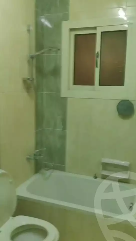 https://aqarmap.com.eg/en/listing/5989158-for-rent-cairo-mokattam-lhdb-l-ly-manteqt-ganob-s