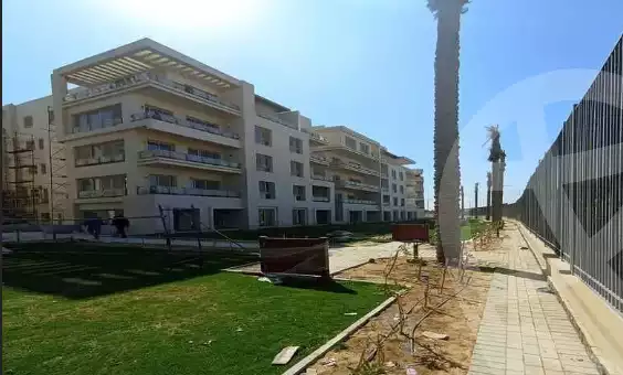 https://aqarmap.com.eg/en/listing/5989574-for-sale-cairo-mokattam-compounds-uptown-cairo