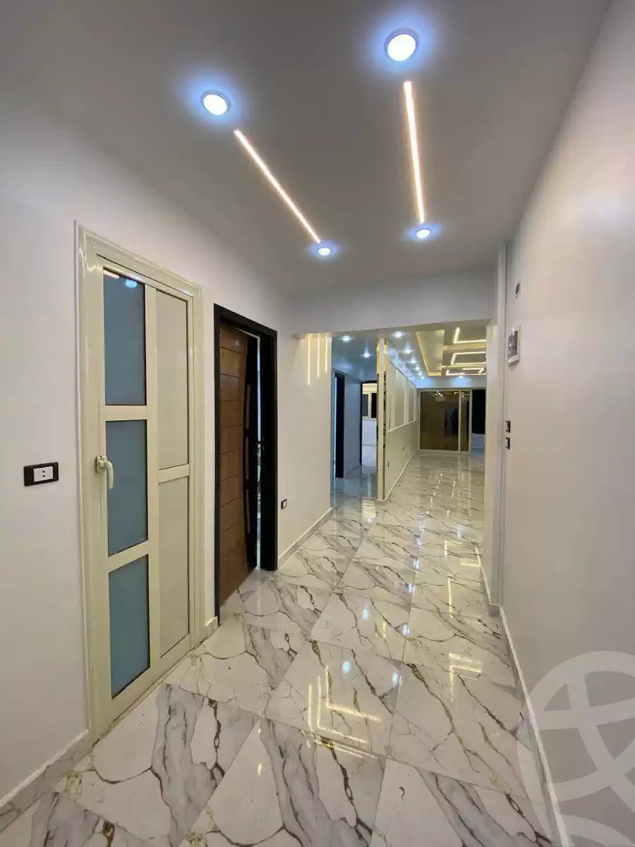 https://aqarmap.com.eg/ar/listing/5990493-for-sale-alexandria-l-jmy-lbytsh-al-samalehy-1-st