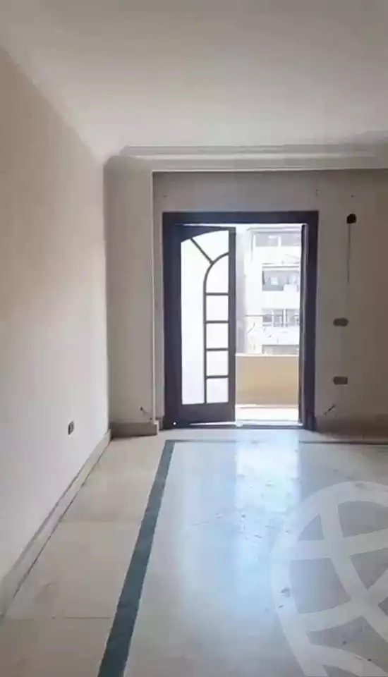 https://aqarmap.com.eg/en/listing/5990502-for-sale-cairo-mokattam-lhdb-l-ly-shareaa-9