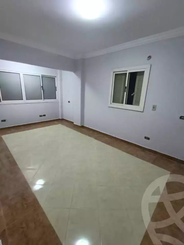 https://aqarmap.com.eg/en/listing/5990513-for-rent-cairo-mokattam-lhdb-l-ly