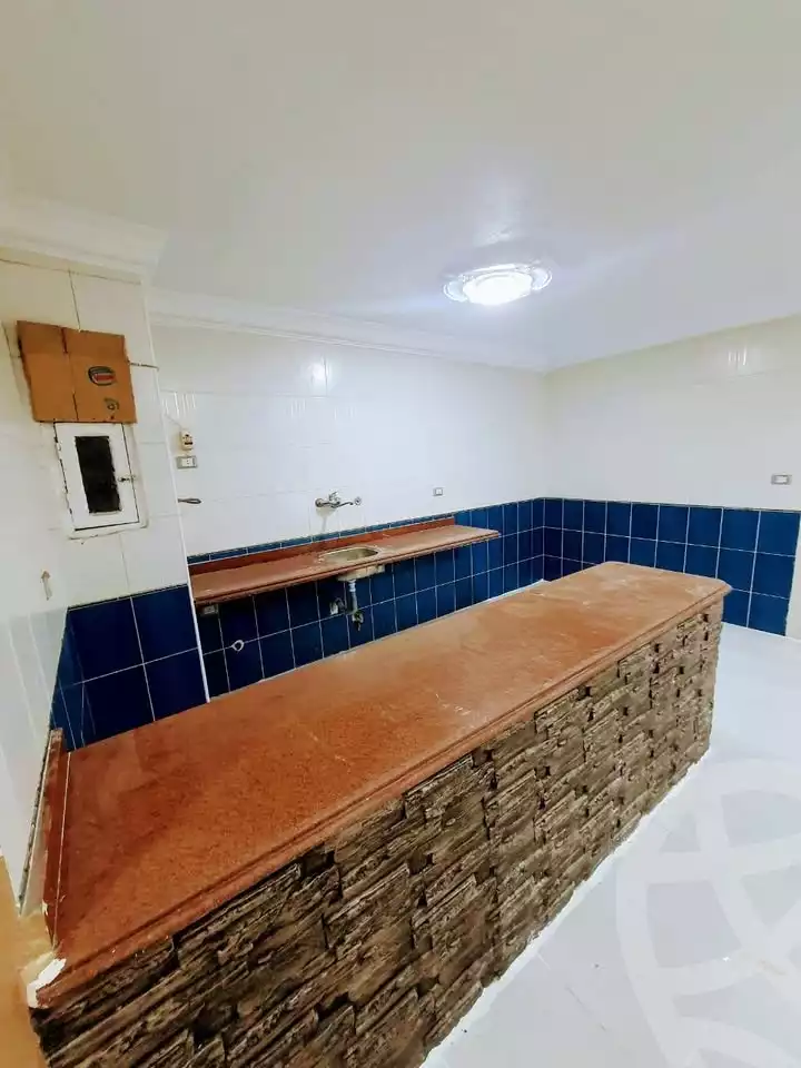 https://aqarmap.com.eg/en/listing/5991964-for-sale-alexandria-l-jmy-shataa-el-nakheel