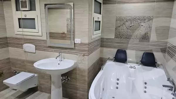 https://aqarmap.com.eg/ar/listing/5993133-for-sale-alexandria-camp-cesar-el-gaish-rd
