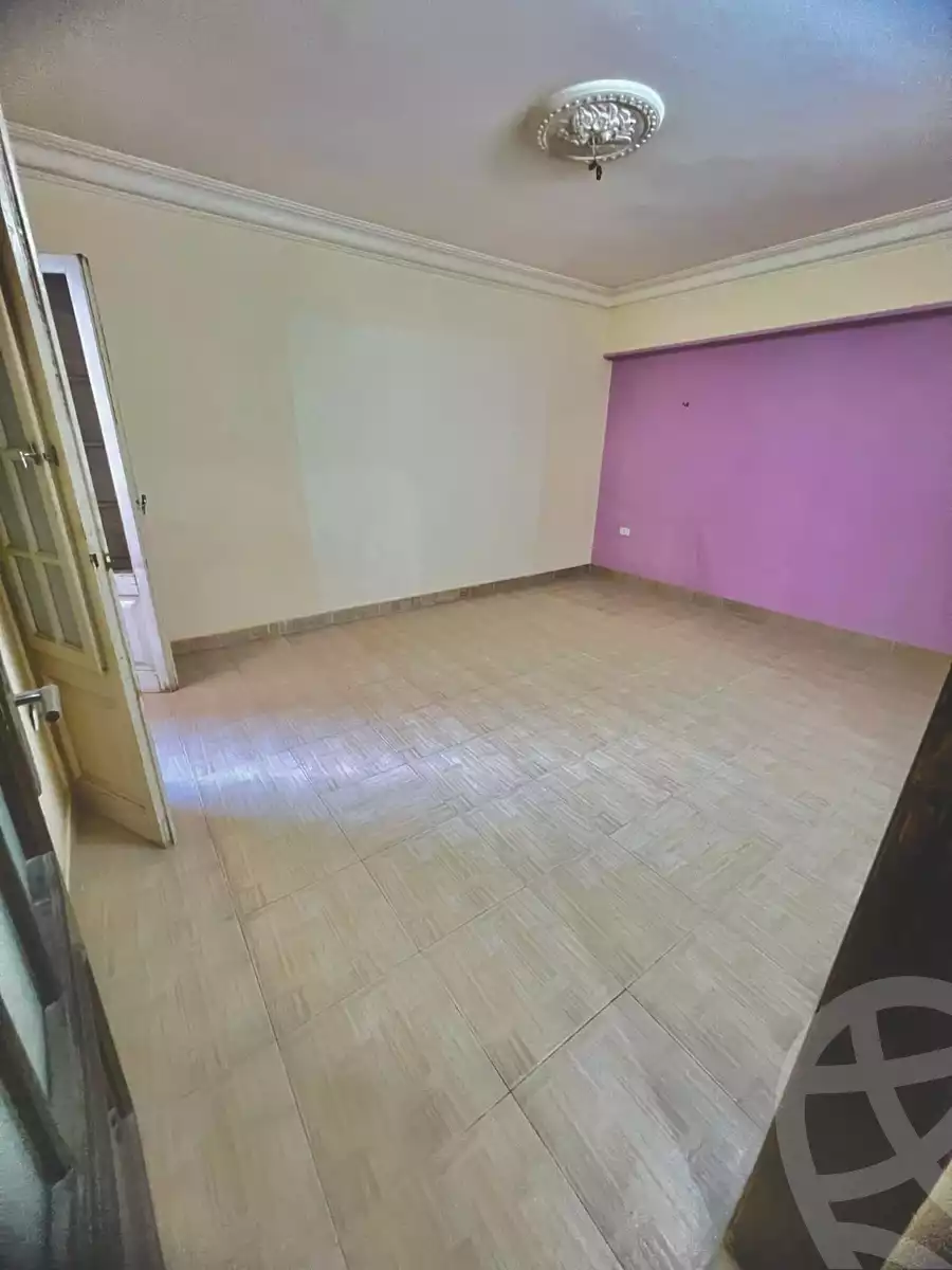 https://aqarmap.com.eg/en/listing/5993250-for-sale-cairo-helwan-helwan-el-sharkeya-saleh-sobhy-st