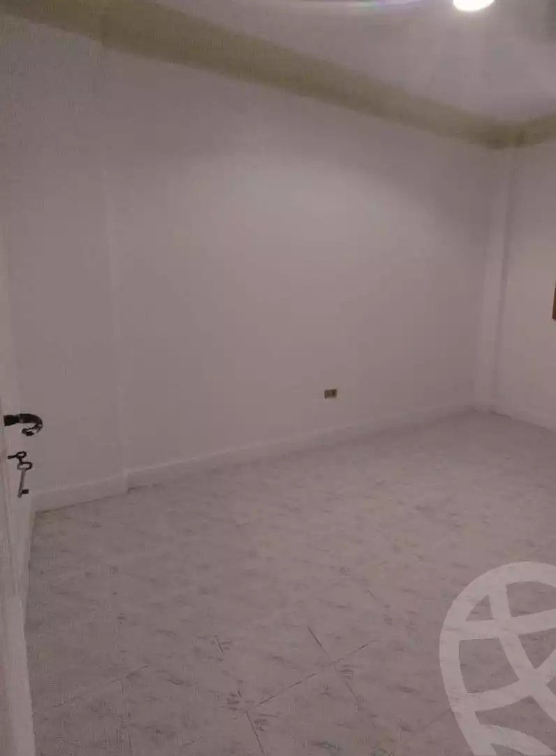 https://aqarmap.com.eg/en/listing/5993733-for-sale-alexandria-moharram-bey-tryq-qn-lswys