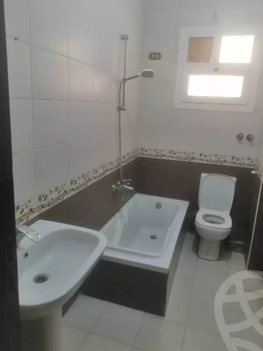 https://aqarmap.com.eg/en/listing/5993790-for-rent-cairo-mokattam-lhdb-l-ly-manteqt-ganob-s
