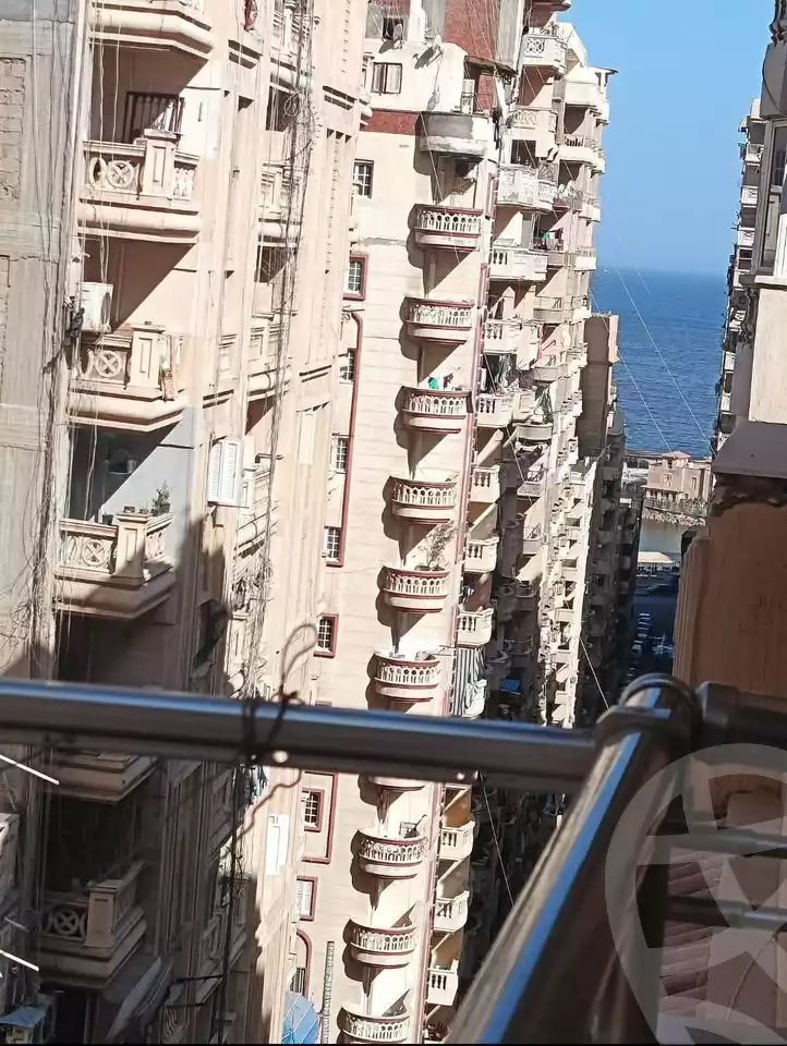 https://aqarmap.com.eg/ar/listing/5993823-for-rent-alexandria-sydy-bshr-sydy-bshr-bhry-shr-mhmwd-l-yswy