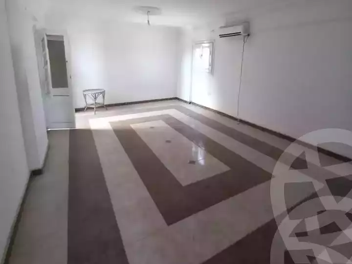 https://aqarmap.com.eg/ar/listing/5994004-for-sale-alexandria-l-jmy-lbytsh-el-zohour-st