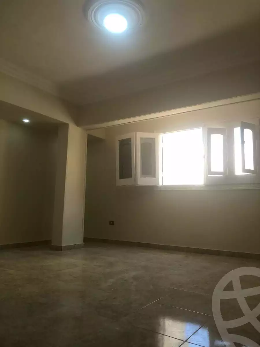 https://aqarmap.com.eg/en/listing/5995366-for-sale-alexandria-l-jmy-bw-ywsf
