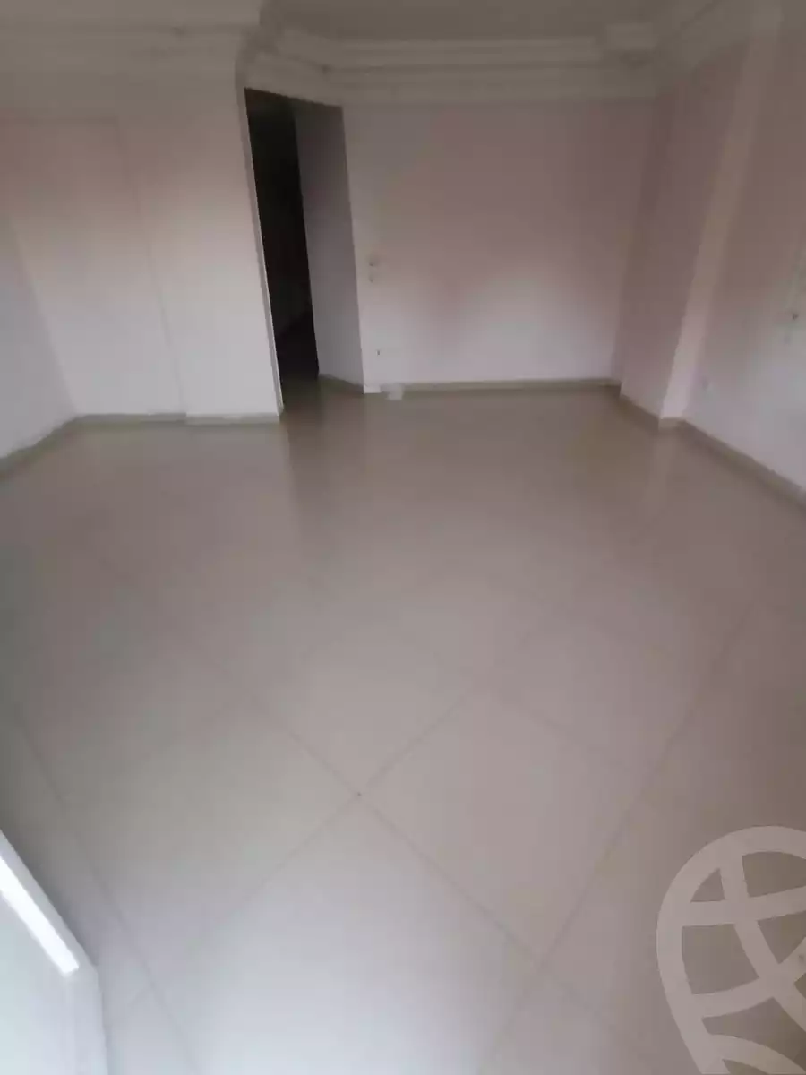 https://aqarmap.com.eg/en/listing/5995386-for-rent-cairo-mokattam-el-hadabah-el-wosta