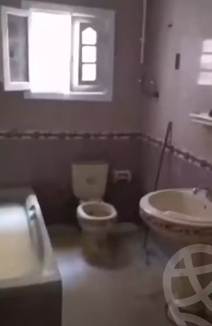 https://aqarmap.com.eg/en/listing/5996062-for-sale-alexandria-l-jmy-el-hanouvel-radwan-st
