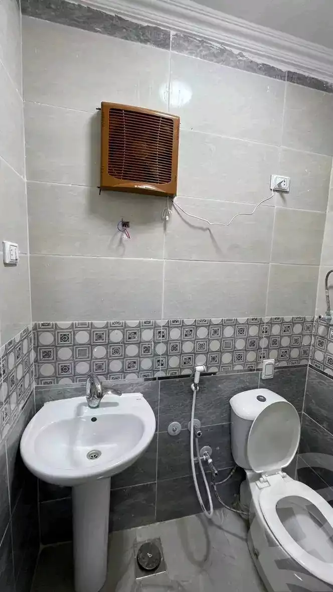 https://aqarmap.com.eg/en/listing/5996609-for-rent-cairo-mokattam-el-hadabah-el-wosta-6th-zone
