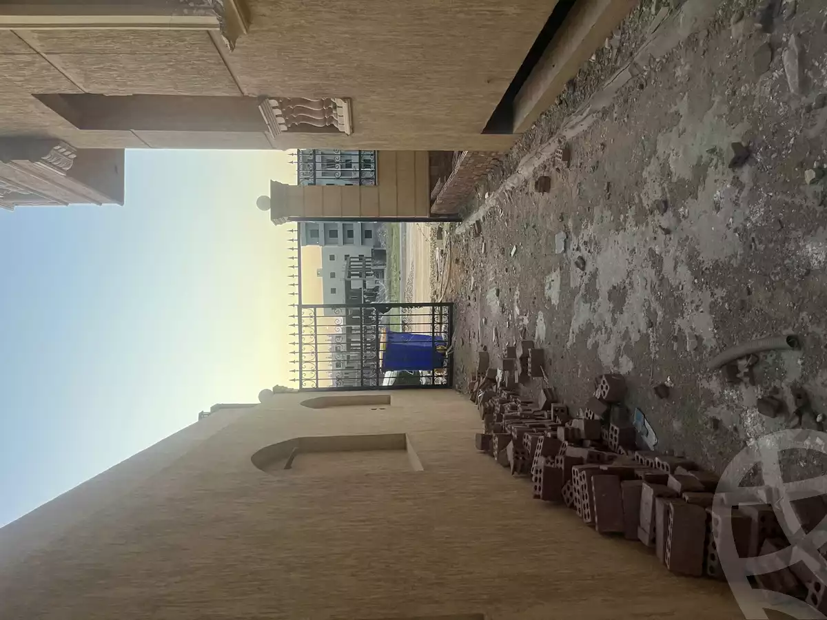https://aqarmap.com.eg/en/listing/5996380-for-sale-cairo-new-cairo-el-kornfol-el-kornfol-1