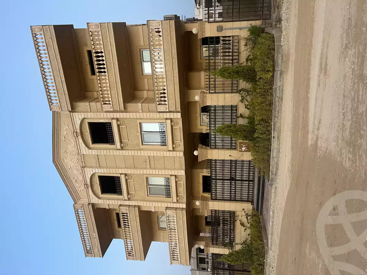 https://aqarmap.com.eg/en/listing/5996380-for-sale-cairo-new-cairo-el-kornfol-el-kornfol-1
