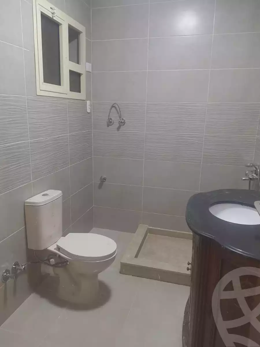 https://aqarmap.com.eg/en/listing/5997101-for-rent-cairo-mokattam-lhdb-l-ly-shareaa-9