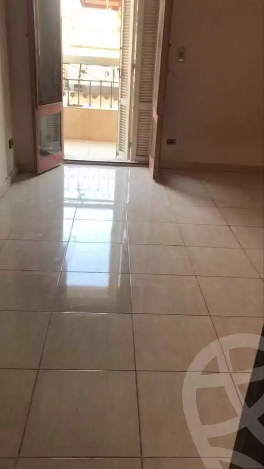 https://aqarmap.com.eg/en/listing/5997262-for-rent-cairo-mokattam-lhdb-l-ly-shareaa-9