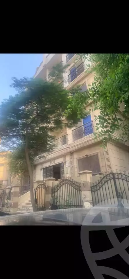 https://aqarmap.com.eg/en/listing/5997267-for-sale-cairo-mokattam-lhdb-l-ly-diplomats-neighborhood