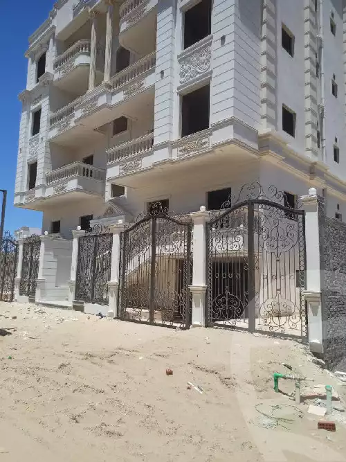 https://aqarmap.com.eg/en/listing/5997361-for-sale-damietta-mdyn-dmyt-ljdyd-byt-lwtn