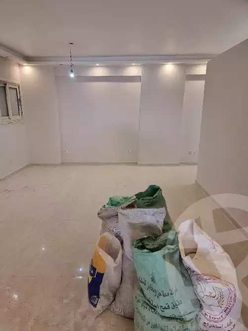 https://aqarmap.com.eg/en/listing/5997498-for-sale-alexandria-el-mandara-nabawy-al-mohandes-st