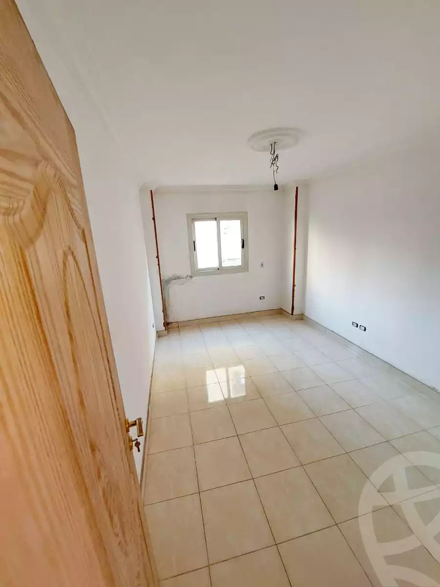 https://aqarmap.com.eg/en/listing/5997999-for-sale-cairo-mokattam-el-hadabah-el-wosta-8th-zone
