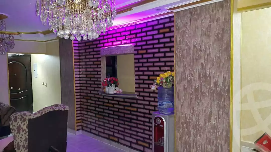 https://aqarmap.com.eg/en/listing/5998595-for-sale-cairo-helwan-helwan-el-sharkeya-gaafar-st