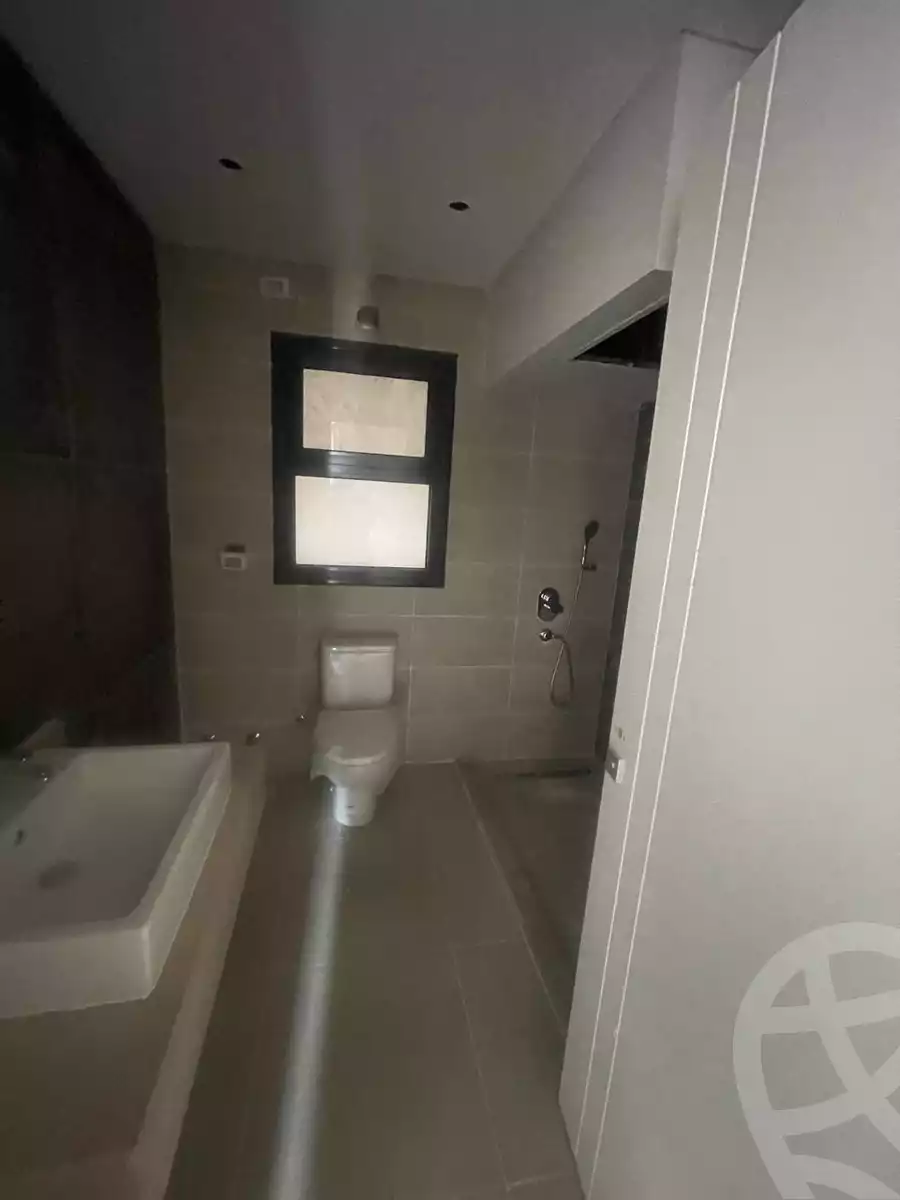 https://aqarmap.com.eg/en/listing/5998955-for-sale-cairo-el-sheikh-zayed-city-compounds-kmbwnd-fyldj-wyst-dr-llttwyr