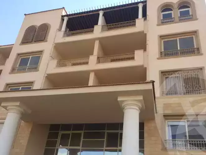 https://aqarmap.com.eg/en/listing/5999005-for-sale-cairo-el-sheikh-zayed-city-compounds-greens