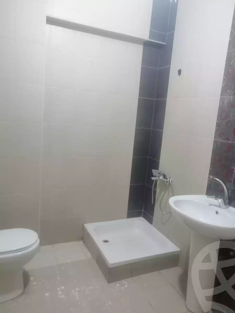 https://aqarmap.com.eg/en/listing/5999600-for-rent-cairo-mokattam-lhdb-l-ly
