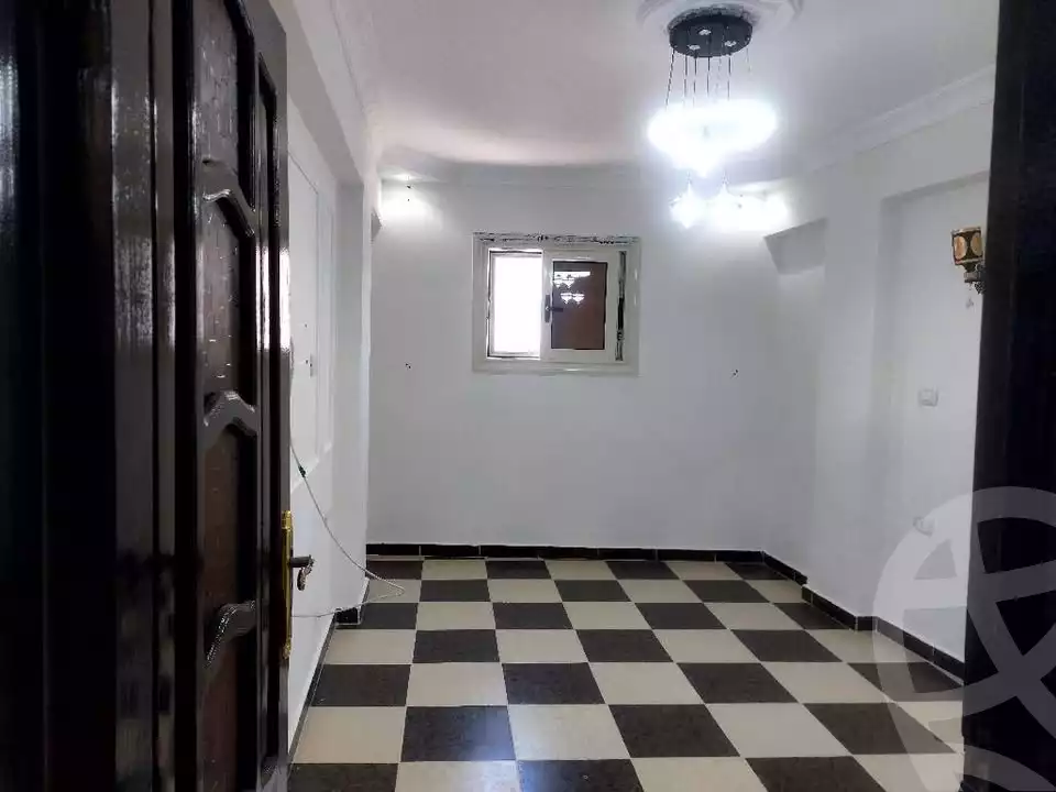https://aqarmap.com.eg/ar/listing/5999946-for-sale-alexandria-mntq-fr-y-blskndry-el-awayed