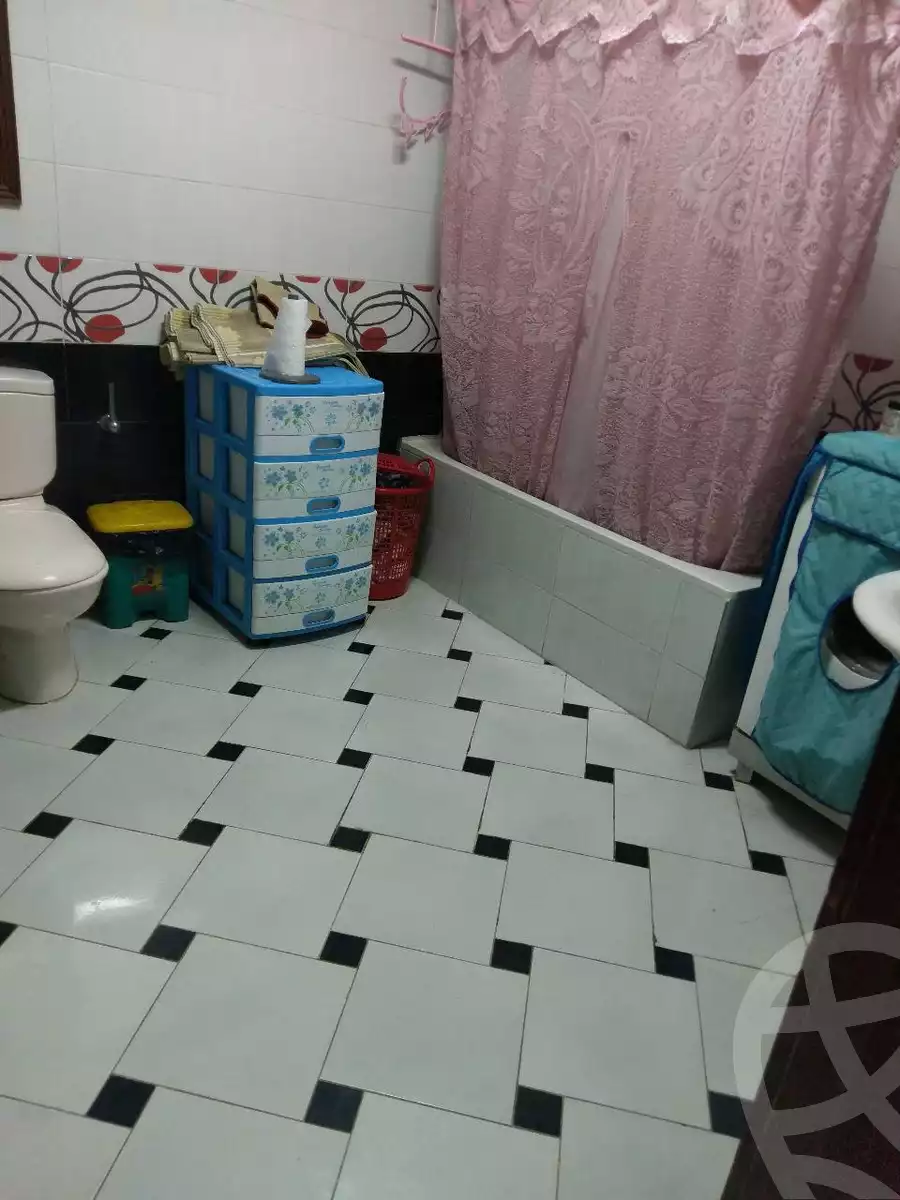 https://aqarmap.com.eg/en/listing/6000082-for-sale-cairo-helwan-helwan-el-sharkeya-khesro-basha-st