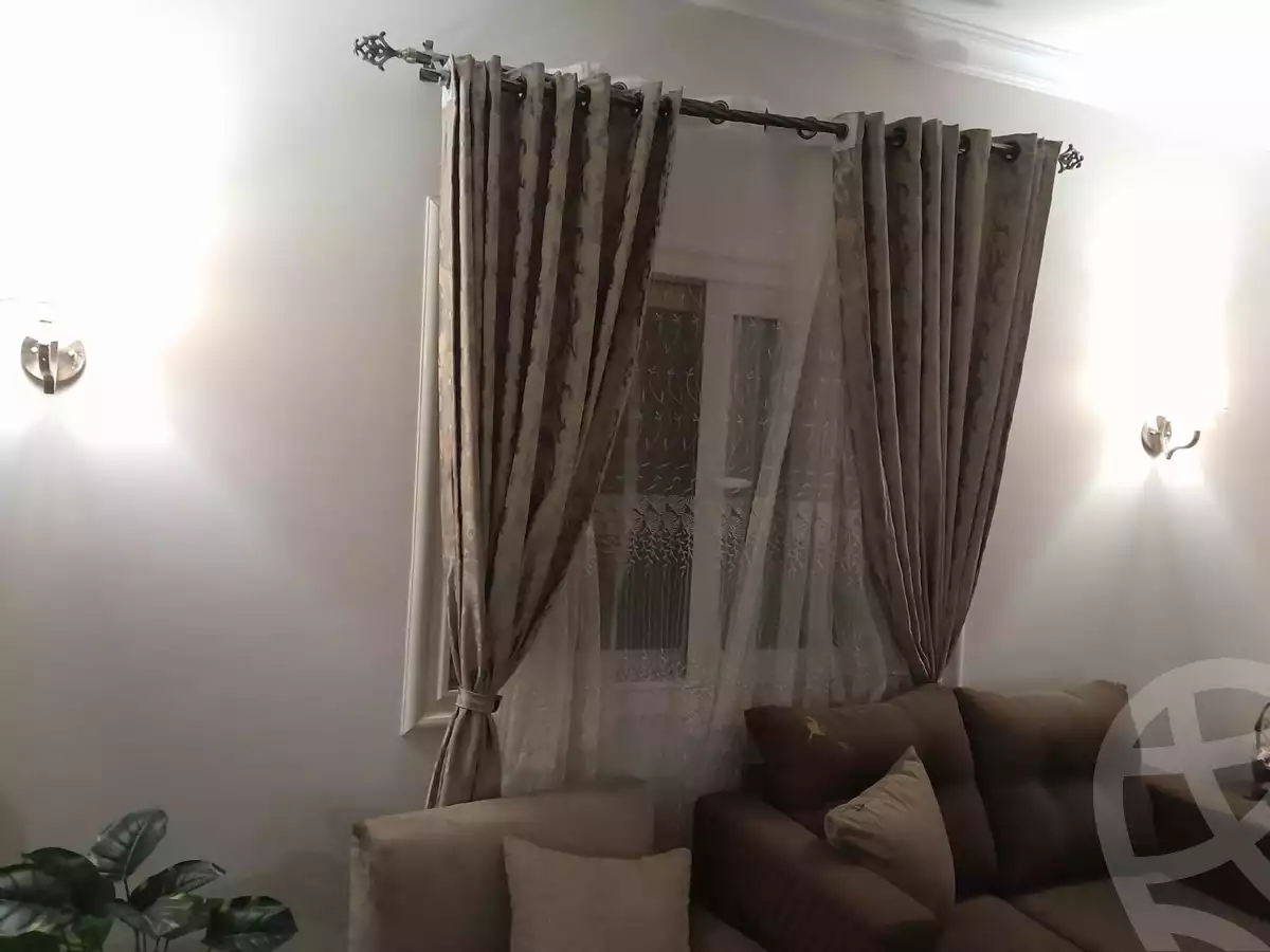 https://aqarmap.com.eg/en/listing/6001393-for-sale-cairo-6th-of-october-el-tawsaat-el-shamalya-gamal-abd-el-naser-st