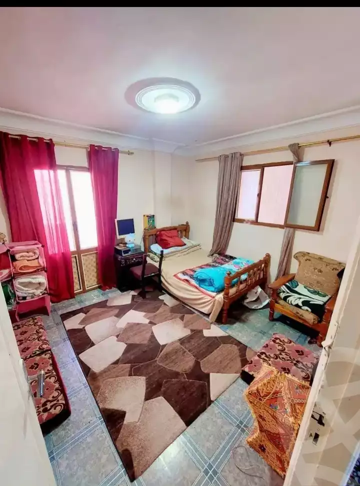 https://aqarmap.com.eg/ar/listing/6001931-for-sale-alexandria-sydy-bshr-sydy-bshr-bhry-shr-mhmd-njyb