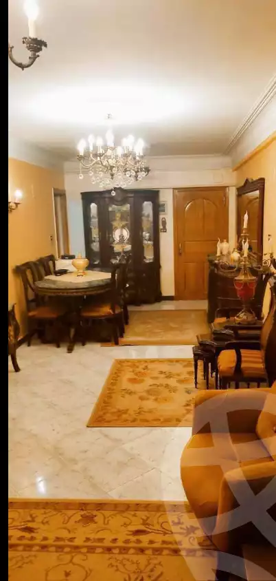 https://aqarmap.com.eg/en/listing/6002201-for-rent-cairo-helwan-helwan-el-sharkeya-heidar-st
