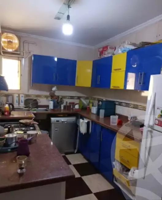 https://aqarmap.com.eg/en/listing/6002300-for-sale-cairo-helwan-hadayek-helwan-el-eshrein-st