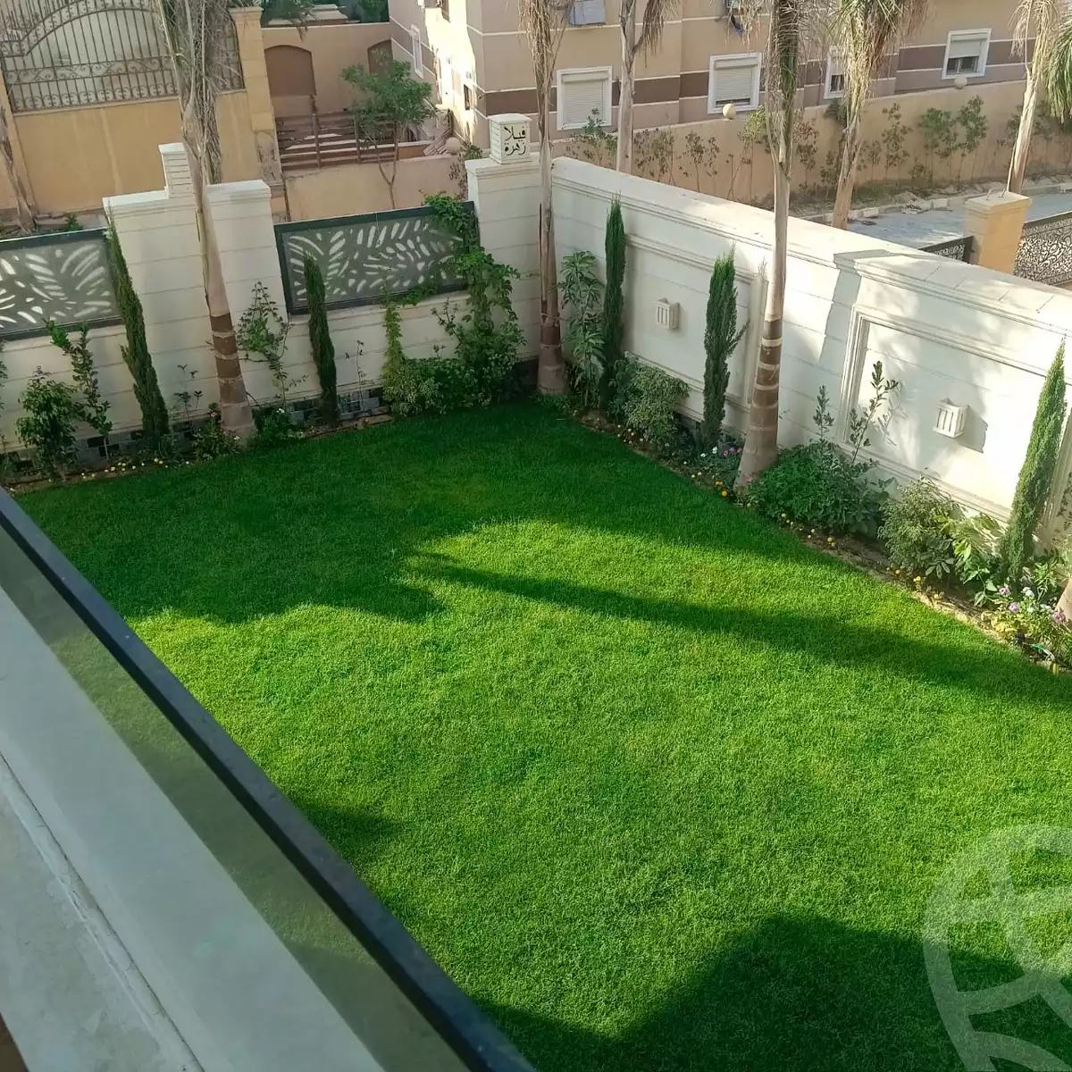 https://aqarmap.com.eg/en/listing/6003092-for-sale-cairo-6th-of-october-compounds-el-bustan-residence