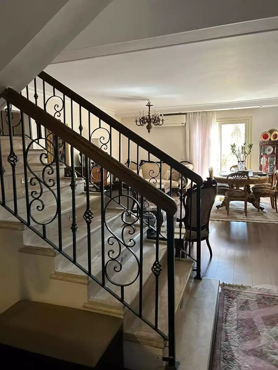 https://aqarmap.com.eg/ar/listing/6003343-for-sale-cairo-el-sheikh-zayed-city-compounds-green-3