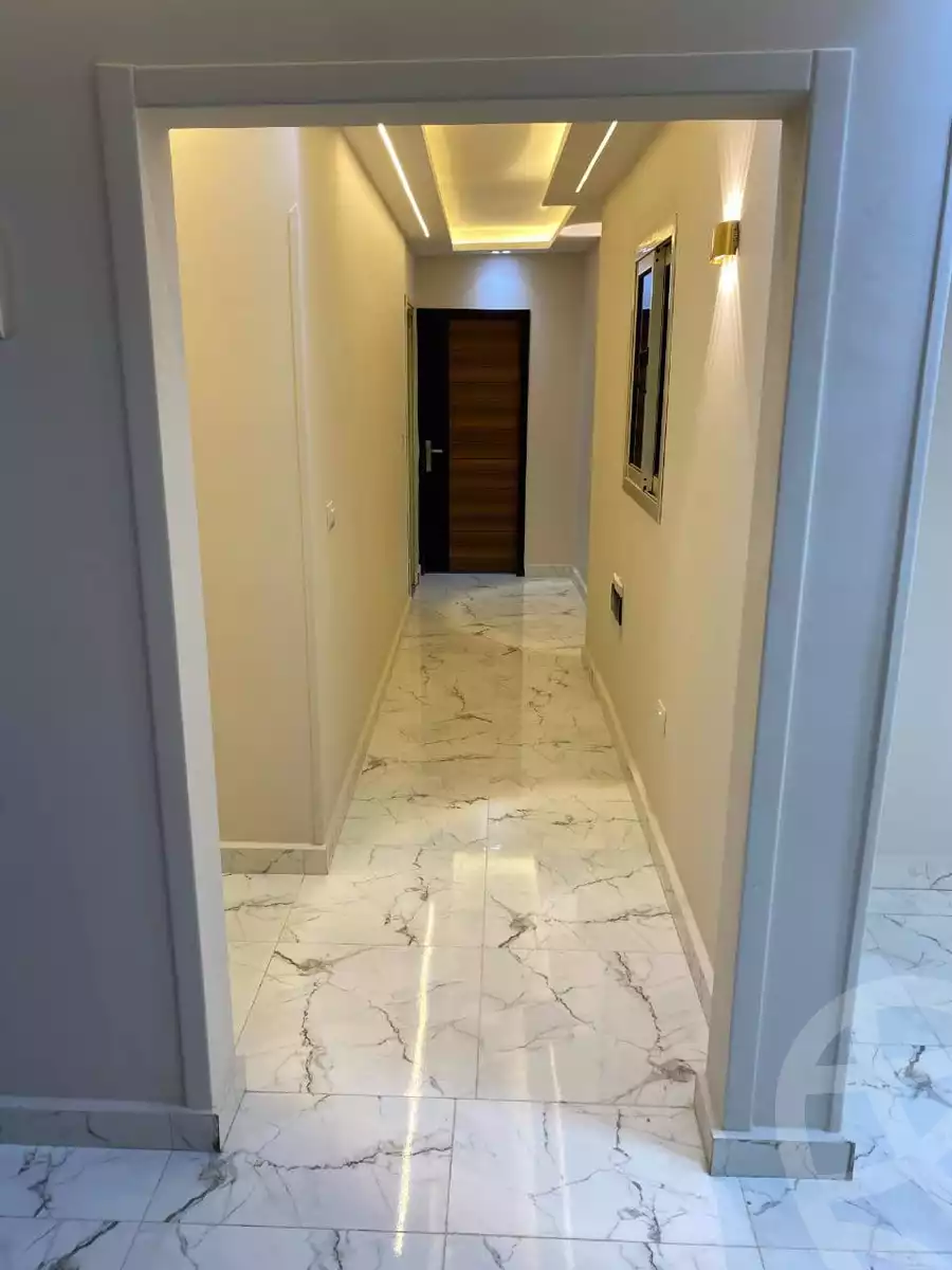 https://aqarmap.com.eg/en/listing/6004875-for-sale-cairo-helwan-helwan-el-sharkeya-borhan-st