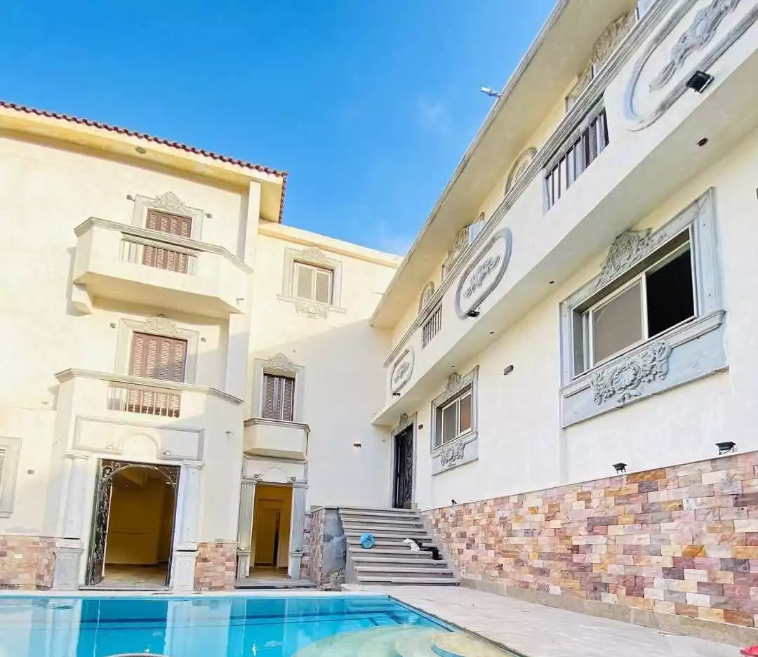 https://aqarmap.com.eg/ar/listing/6005317-for-sale-alexandria-l-jmy-lbytsh-el-hanafeya-st
